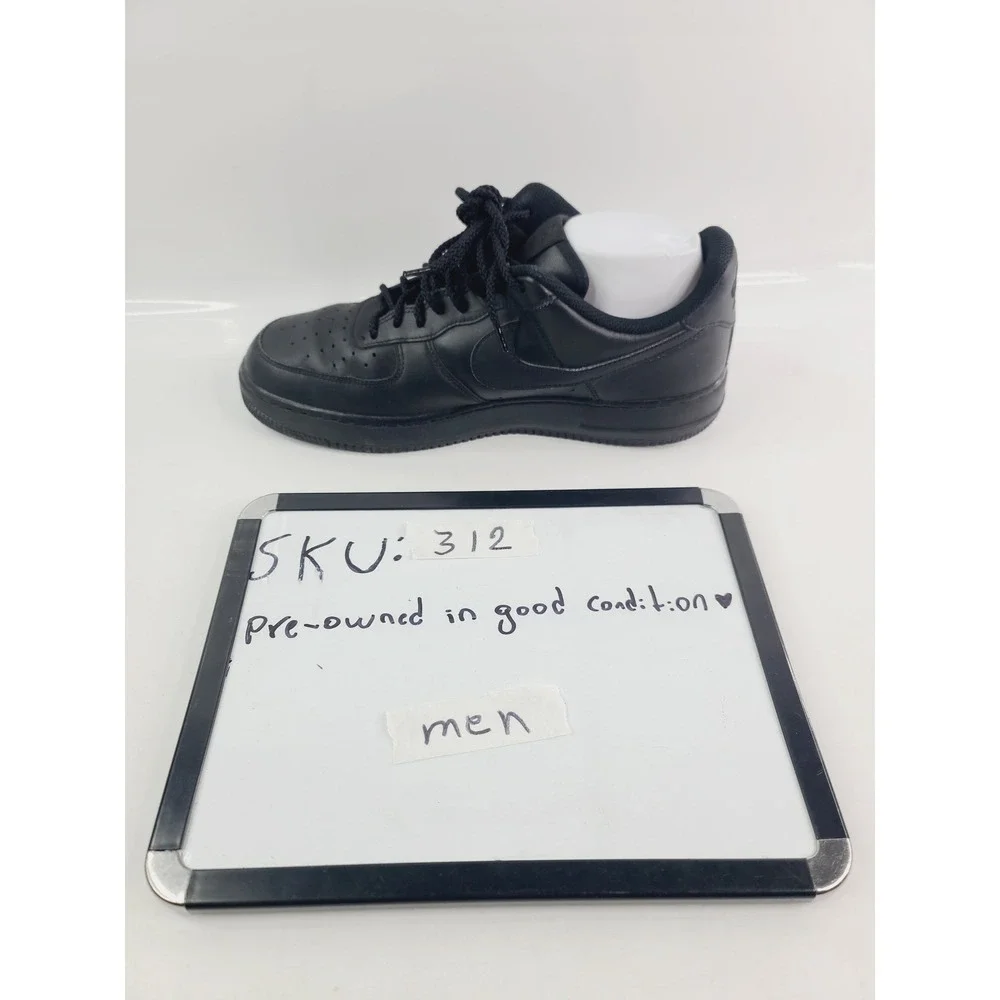 Nike‎ Air Leather / Rubber Casual Sneakers Men, Size 10.5, Black Color